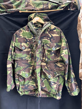 Load image into Gallery viewer, British Army DPM Camouflaged jacket Smock Windproof -Size 160/104 - The Militaria Shop