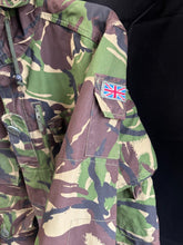 Load image into Gallery viewer, British Army DPM Camouflaged jacket Smock Windproof -Size 160/88 - The Militaria Shop