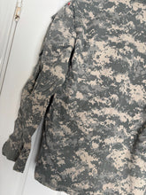 Charger l'image dans la galerie, Surplus US Army ACU Combat Uniform Jacket-Medium-Regular - The Militaria Shop