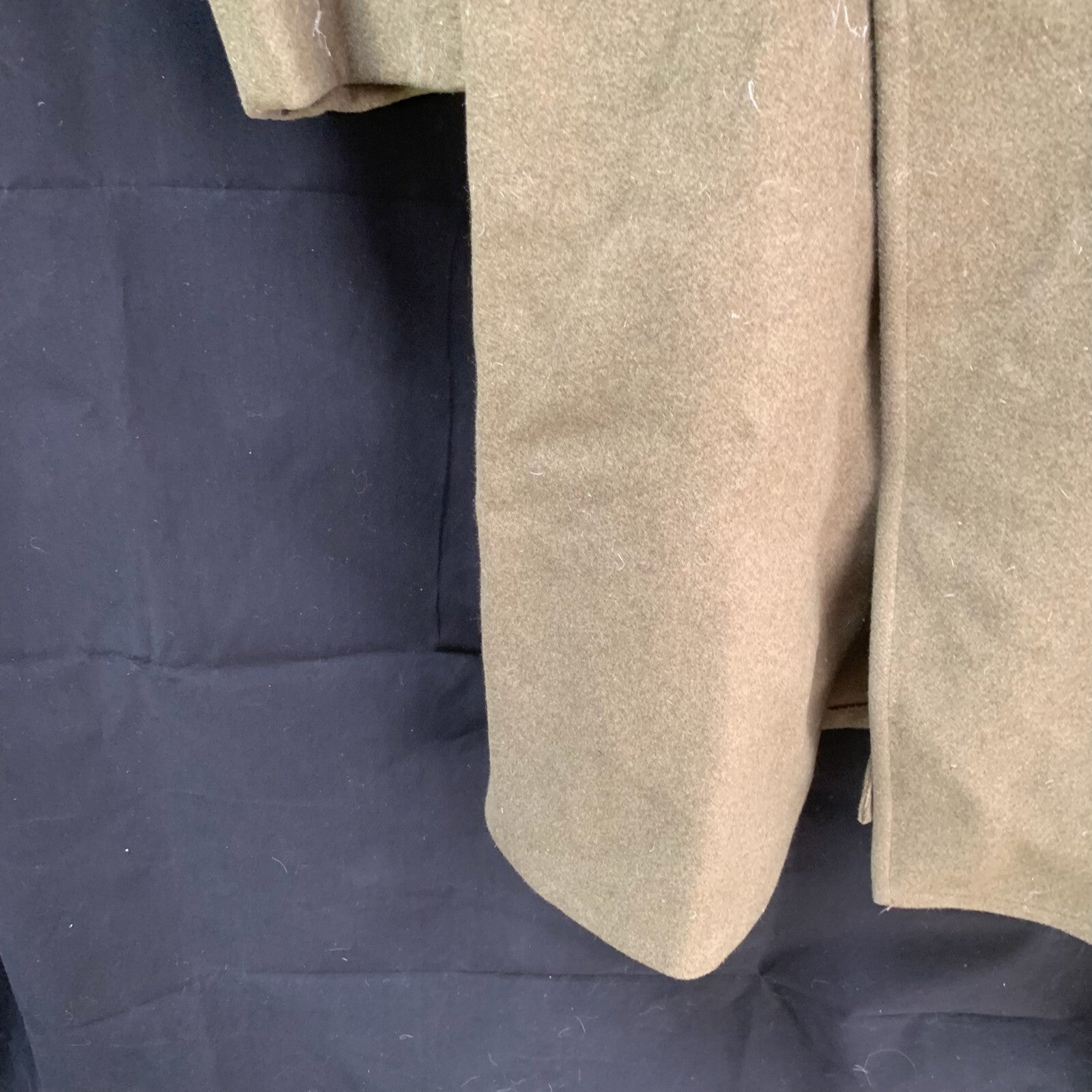 Genuine British Army Man's Mounted Regiment Khaki Greatcoat - 37" Chest - The Militaria Shop