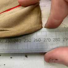 Lade das Bild in den Galerie-Viewer, Original WW2 US Army Overseas Garrison Cap - Artillery - Size 6 1/2 - 52cm - The Militaria Shop