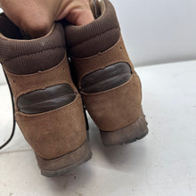 Load image into Gallery viewer, British Army Surplus Brown Leather Combat Boots - Iturri - Size UK 7 M - The Militaria Shop