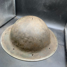 Charger l'image dans la galerie, Original British Army WW2 Mk2 Combat Helmet - The Militaria Shop