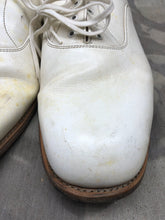 Load image into Gallery viewer, Genuine British Army Women's White Summer Shoes - WW2 Pattern - Size UK 13 L - The Militaria Shop