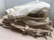 Load image into Gallery viewer, British Military Army Arctic Protective Warfare Weapon Cover For SA80 Rifle - The Militaria Shop