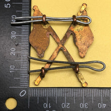 Load image into Gallery viewer, Original WW2 British Army Brass Signallers Flag Sleeve Badge - The Militaria Shop