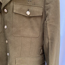 Charger l'image dans la galerie, Genuine British Army No.2 Dress Uniform Tunic Jacket - Size 170/104/88 - The Militaria Shop
