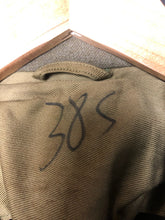 Lade das Bild in den Galerie-Viewer, Original WW2 US Army Class A Dress Jacket 1941 - Private Ryan Prop - 38" STUB - The Militaria Shop