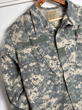Load image into Gallery viewer, Surplus US Army ACU Combat Uniform Jacket-Medium Long - The Militaria Shop