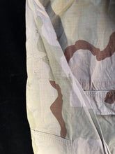 Load image into Gallery viewer, Gulf War US Army DCU Camouflaged Combat Field Coat/Jacket - Large/Long - The Militaria Shop
