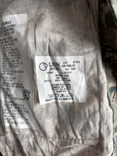 Charger l'image dans la galerie, Surplus US Air Force UCP Uniform Jacket 44R - The Militaria Shop
