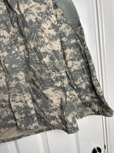 Charger l'image dans la galerie, Surplus US Army ACU Combat Uniform Jacket-Medium Regular - The Militaria Shop