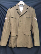 Lade das Bild in den Galerie-Viewer, Grade 1 Used British Army No.2 Dress Uniform Jacket - Size 170/104/88 - The Militaria Shop