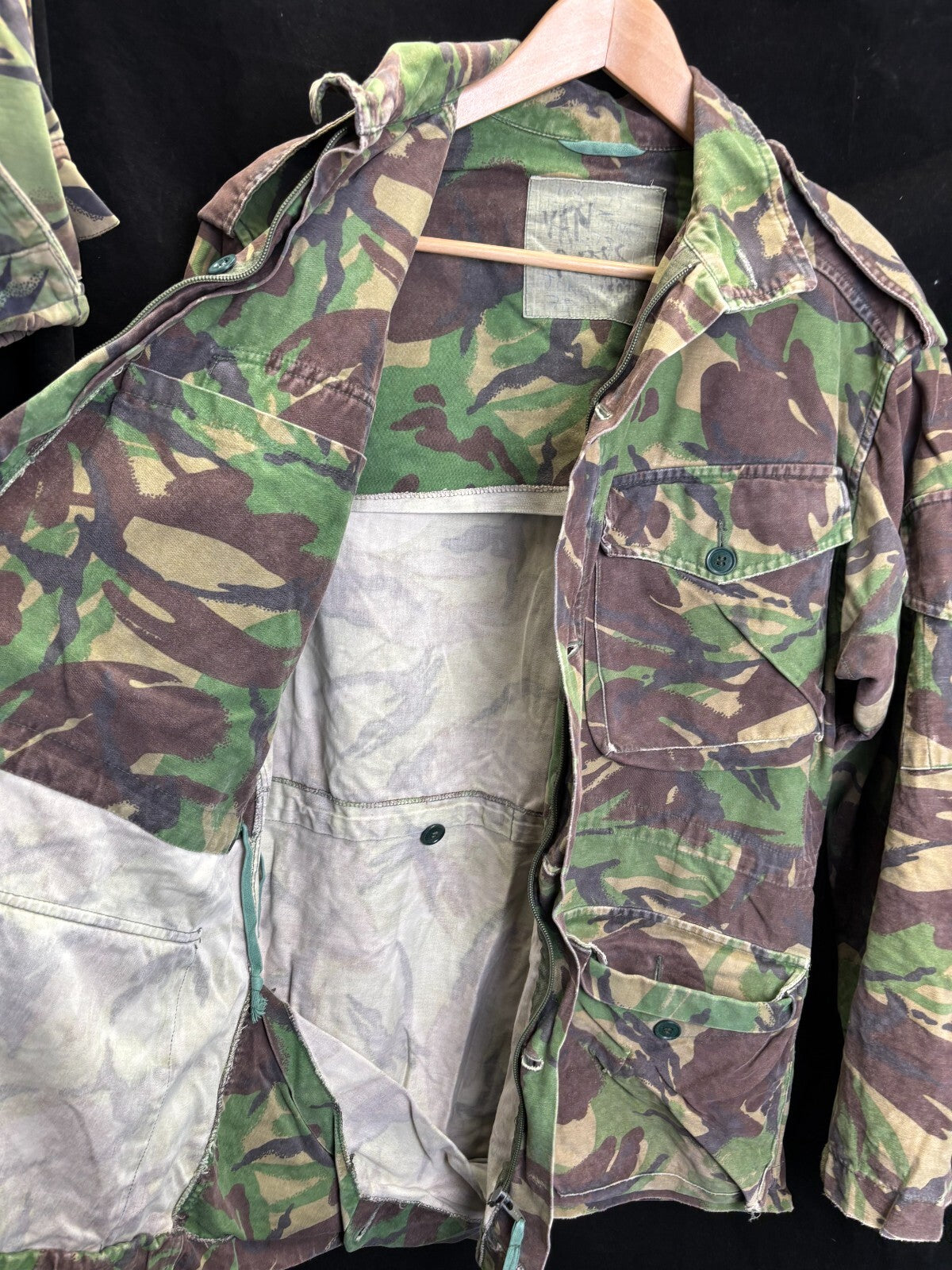 Surplus British Army DPM Pattern Camouflaged Smock Combat-42in Chest - The Militaria Shop