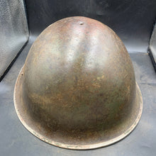Charger l'image dans la galerie, Original British/Canadian Army WW2 Mk3 Turtle High Rivet Combat Steel Helmet - The Militaria Shop
