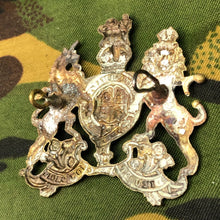 Load image into Gallery viewer, Original WW1 British Cap Badge - General Service Corps - The Militaria Shop
