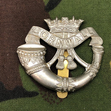 Charger l'image dans la galerie, Original British Army Cap Badge - Duke of Cornwall's Light Infantry - The Militaria Shop