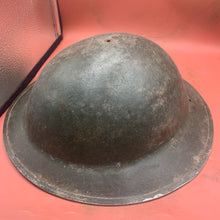 Lade das Bild in den Galerie-Viewer, WW2 Original British Army Mk2 Combat Helmet - The Militaria Shop