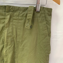 Charger l'image dans la galerie, Genuine British Army Surplus Lightweight Men's Trousers - Size 31" Waist - The Militaria Shop