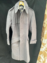 Load image into Gallery viewer, Genuine British Army Surplus Household Guards Greatcoat Overcoat Size 188/100 - The Militaria Shop
