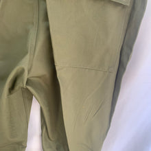 Load image into Gallery viewer, British Army Men's OD Green Lightweight Combat Trousers - Size 79/76/104 - The Militaria Shop