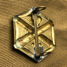 Load image into Gallery viewer, Original WW2 Dutch Netherlands Army Shoulder Badge Artillery - The Militaria Shop