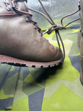 Lade das Bild in den Galerie-Viewer, Image #10