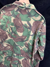 Charger l'image dans la galerie, Surplus British Army DPM Pattern Camouflaged Smock Combat-170/`112 - The Militaria Shop