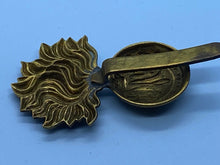 Load image into Gallery viewer, Original Canadian Army Les Royal Monts Fusiliers Cap Badge Post 1953 - The Militaria Shop