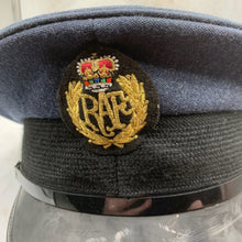 Lade das Bild in den Galerie-Viewer, Image #7