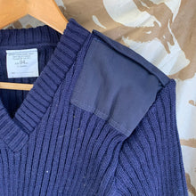 Lade das Bild in den Galerie-Viewer, Genuine British RAF Royal Navy Blue Wool V-Neck Pullover Jersey - 94cm Chest - The Militaria Shop