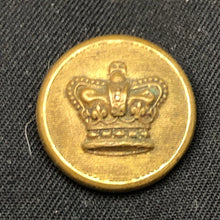 Charger l'image dans la galerie, Original Victorian Era British Army Uniform 22mm Button - The Militaria Shop