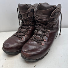 Load image into Gallery viewer, British Army Surplus Brown Leather Combat Boots - Iturri - Size UK 9 M - The Militaria Shop