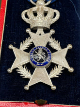 Lade das Bild in den Galerie-Viewer, Image #3