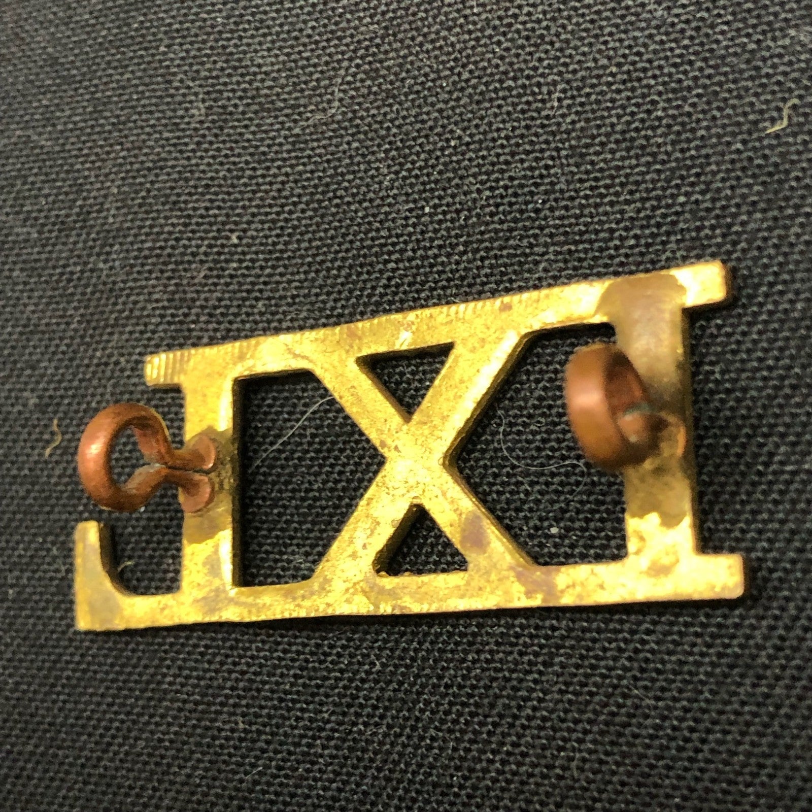 Original WW1 British Army Brass Shoulder Title - 9th Lancers IXL Regiment - The Militaria Shop