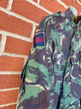 Load image into Gallery viewer, Surplus British Army DPM Smock Combat Size 180/96 - The Militaria Shop