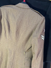 Charger l'image dans la galerie, Grade 1 British Army FAD No2 Dress Uniform Jacket - Size 176/96/80 - The Militaria Shop
