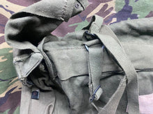 Charger l'image dans la galerie, Original British Army 58 Pattern Webbing Back Pack - The Militaria Shop