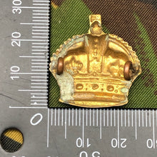 Lade das Bild in den Galerie-Viewer, Original WW1/WW2 British Army Rank Crown - The Militaria Shop