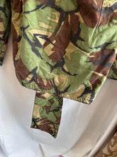 Load image into Gallery viewer, Genuine British Army Surplus DPM Camouflaged 1968 Pattern Smock - Size 7 - 38" - The Militaria Shop