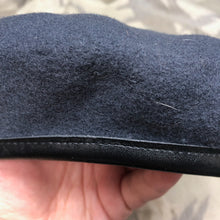 Charger l'image dans la galerie, Genuine British Forces Beret - Royal Air Force RAF - Size 52 - The Militaria Shop