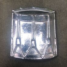 Lade das Bild in den Galerie-Viewer, Original British Army Drummers Sleeve Badge Staybrite - The Militaria Shop
