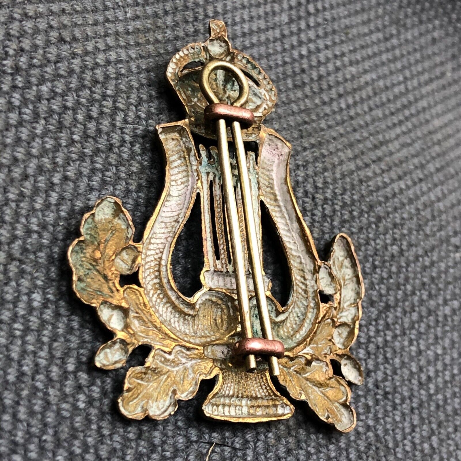 Original WW2 British Army Cap Badge - Army Musician / Bandsman - The Militaria Shop