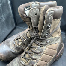Load image into Gallery viewer, Army Brown Leather BATES Combat Boots - Size EU 41 - UK 7M - The Militaria Shop