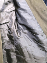 Lade das Bild in den Galerie-Viewer, Grade 1 Used British Army No.2 Dress Uniform Jacket - Size 176/92/76 - The Militaria Shop