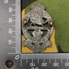 Load image into Gallery viewer, Original British Army Cap Badge - The Prince of Wales Royal Regiment - The Militaria Shop