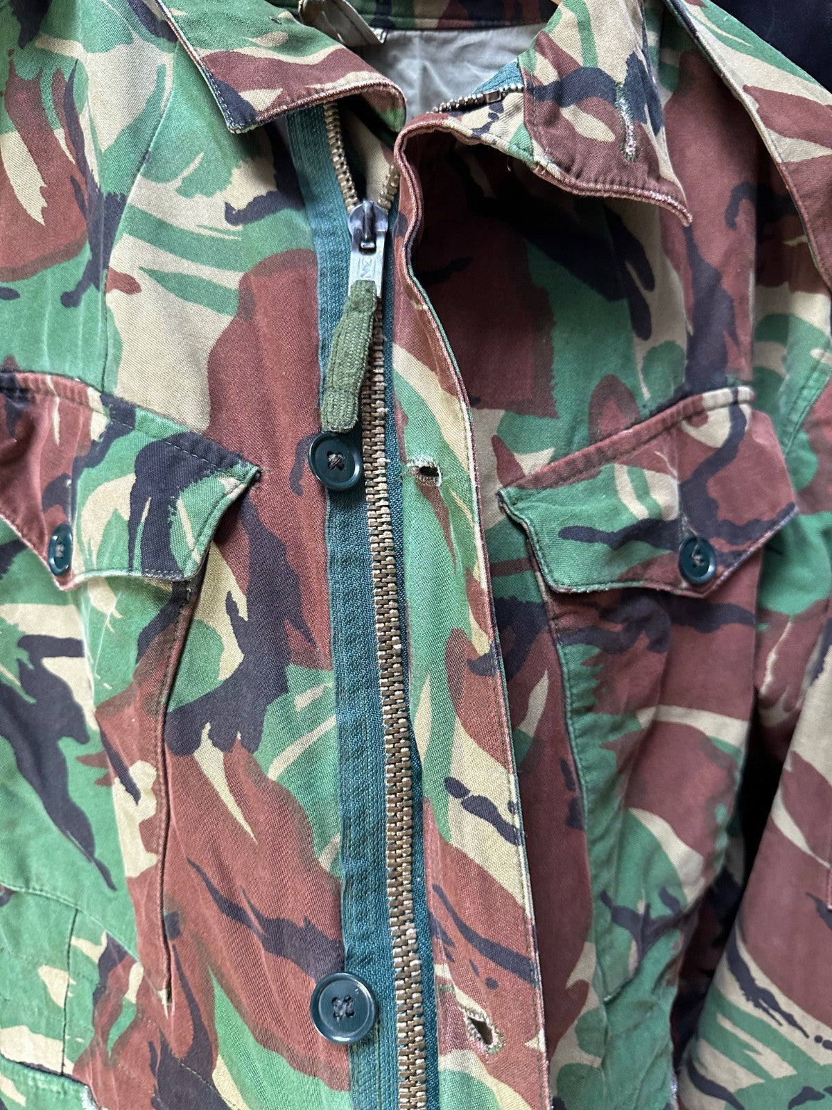 Original British Army DPM 68 Pattern Combat Jacket - Size 2 - 40" Chest - The Militaria Shop