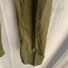 Load image into Gallery viewer, Genuine British Army Surplus OD Green Lightweight Combat Trousers Size 80/80/96 - The Militaria Shop