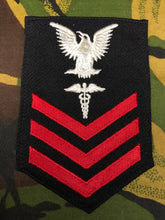 Charger l'image dans la galerie, Genuine US Navy Hospital Corpsman Patch / Badge - The Militaria Shop