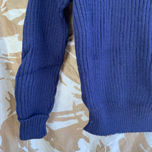 Lade das Bild in den Galerie-Viewer, Genuine British RAF Royal Navy Blue Wool V-Neck Pullover Jersey - 94cm Chest - The Militaria Shop